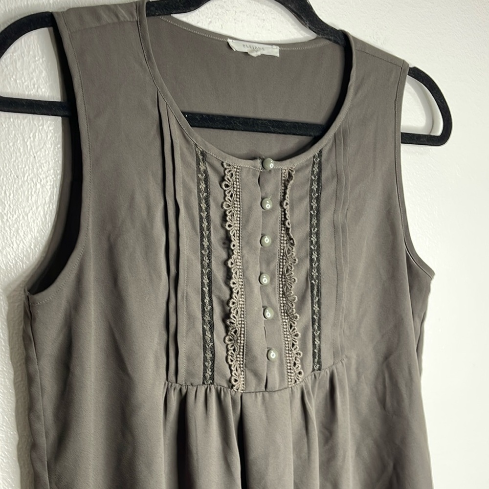 Gorgeous olive drab Pleione Blouse XS